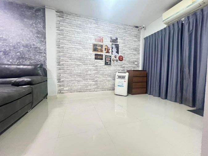 3-bed townhouse for sale, 107.5 sqm, 18.7 sq wah, The Metro Ramkhamhaeng - Wongwaen
