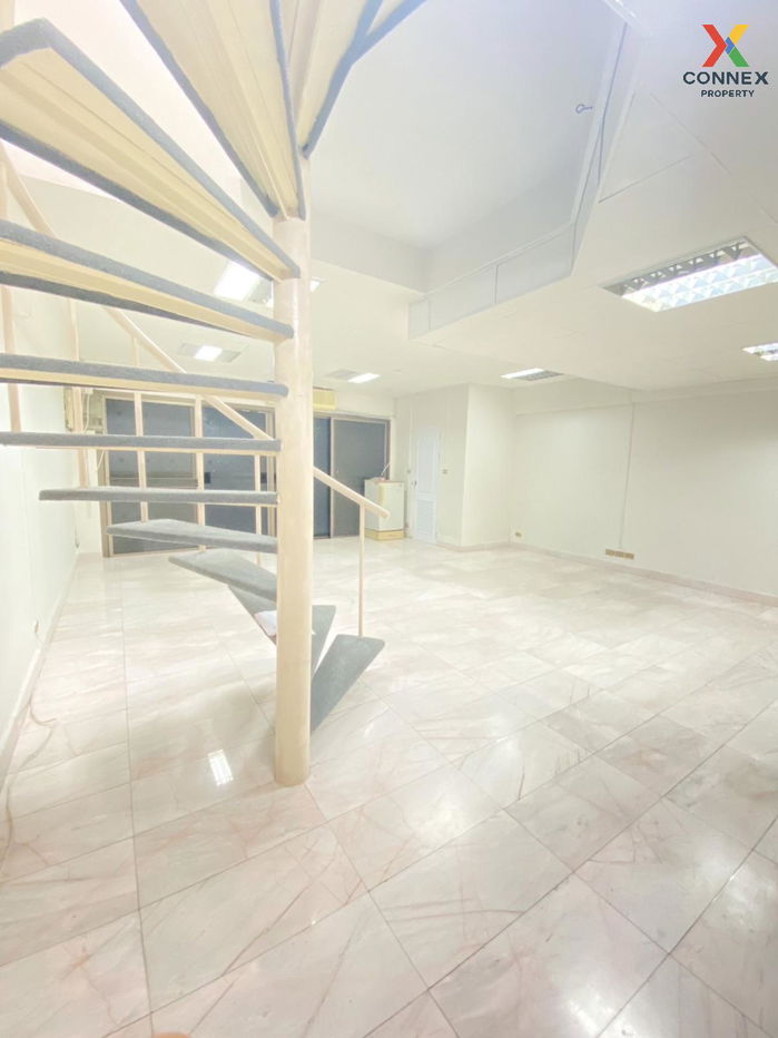 picture 🔥🔥🔥 For Rent Condo , Thonglor Tower , Duplex , BTS-Thong Lo , Khlong Toei Nuea , Watthana , Bangkok , CX-132902 ✅ Live chat with us ADD LINE @connexproperty ✅ 🔥🔥🔥 - 2/8