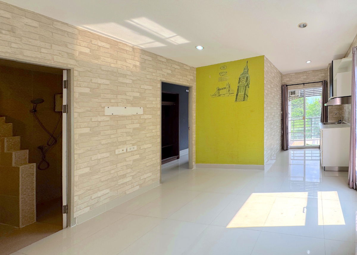 รูป 📣 คอนโดไนน์ ศรีราชา ห้องมุม ราคาสุดคุ้ม เพียง 999,000 บาท เท่านั้น! วิวภูเขา เงียบ สงบ บรรยากาศร่มรื่น สะดวกสบายอยู่ใกล้ชุมชน แหล่งของกิน - รูปที่ 7/17