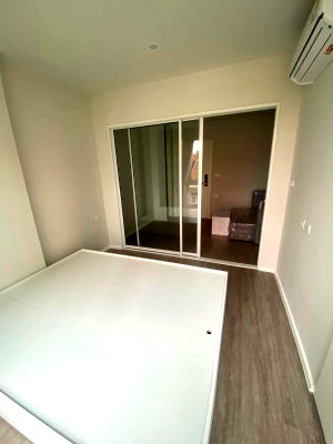 คอนโดให้เช่า : Blue Phahonyothin 35 ห้องสวย ราคาดี สอบถามเพิ่มเติมได้ที่ Line @condorental