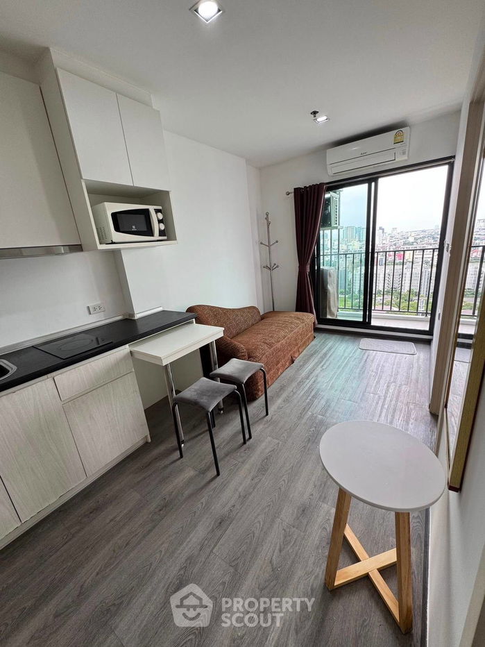 รูป คอนโด 1-ห้องนอน ที่ ริชพาร์ค แอท ทริปเปิ้ล สเตชั่น ใกล้ ARL หัวหมาก (ID 2338828) - รูปที่ 2/10