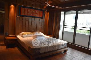 picture 2-BR Condo at Diamond Tower Condominium near BTS Chong Nonsi (ID 566578) - 9/16
