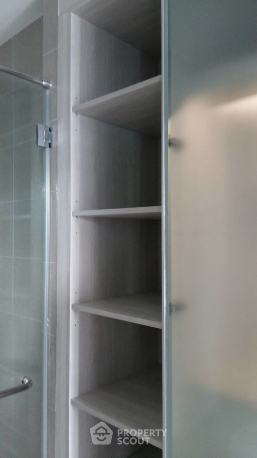 picture 1-BR Condo at Noble Ploenchit near BTS Phloen Chit (ID 457765) - 2/11