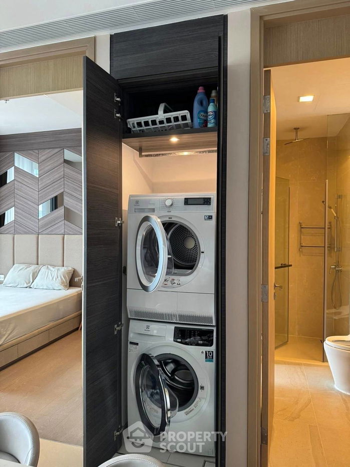 picture 2-BR Condo at The Esse Asoke near MRT Sukhumvit (ID 2337890) - 8/10