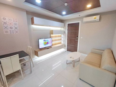 ให้เช่า 1 ห้องนอน ชั้น 8 เดอะเมโทรโพลิส สำโรง อินเตอร์เชนจ์ ติดบีทีเอส สำโรง