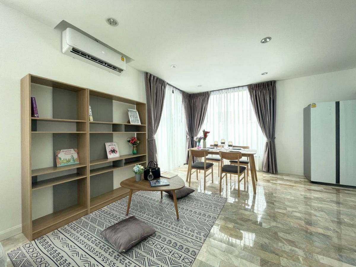 รูป ขายบ้านเดียวสองชั้น     3 ห้องนอน    3  ห้องน้ำ  1 ห้องครัว  2  ที่จอดรถ - รูปที่ 7/24
