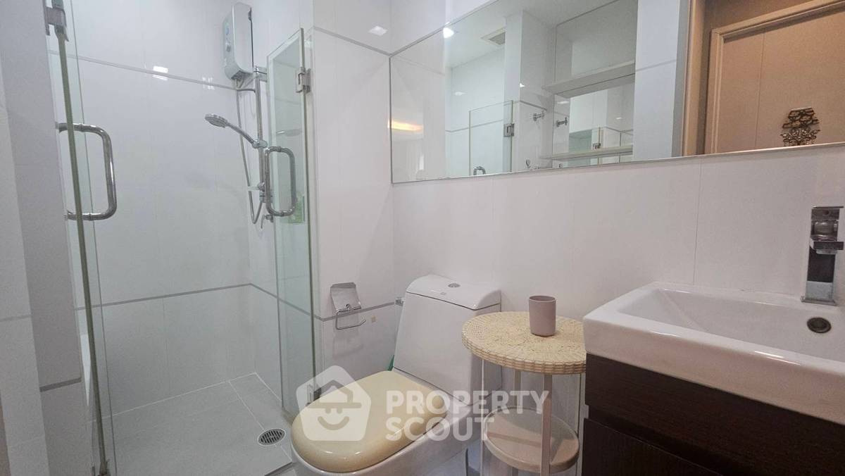 รูป คอนโด 1-ห้องนอน ที่ ทรู ทองหล่อ ใน บางกะปิ (ID 2146850) - รูปที่ 5/9