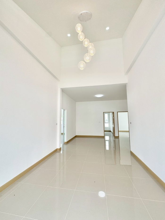 picture Single-storey detached house for sale 3 bedrooms 2 bathrooms and 2 parking. - 2/10