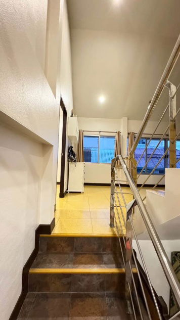 picture Two storey house for rent with 3 bedrooms,3 toilets and 1 kitchen.  - 9/21