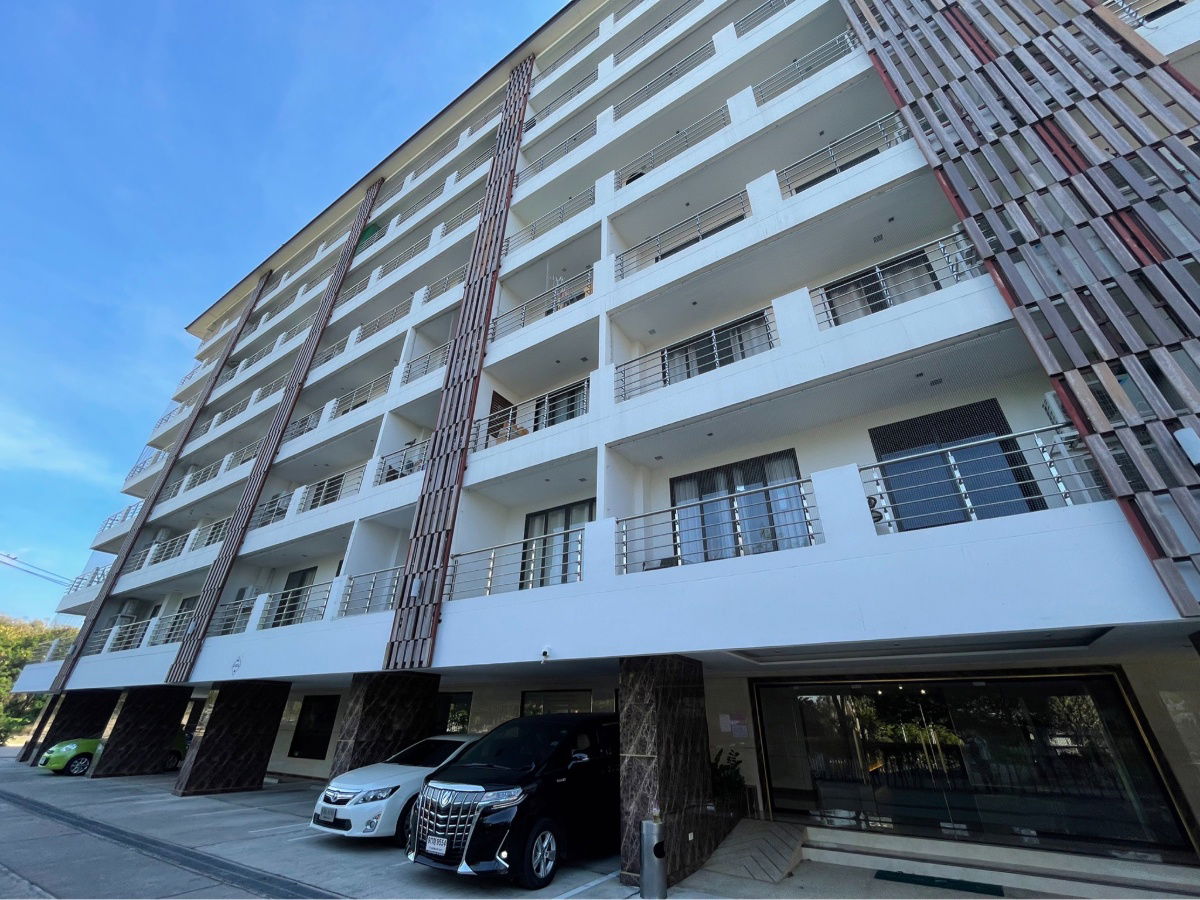 รูป เจ้าของขายขาดทุน คอนโด โกลเด้นท์ โคสท์ ศรีราชา  1 ห้องนอน ไซส์ใหญ่ เพียง  2 ล้านบาท - รูปที่ 14/17