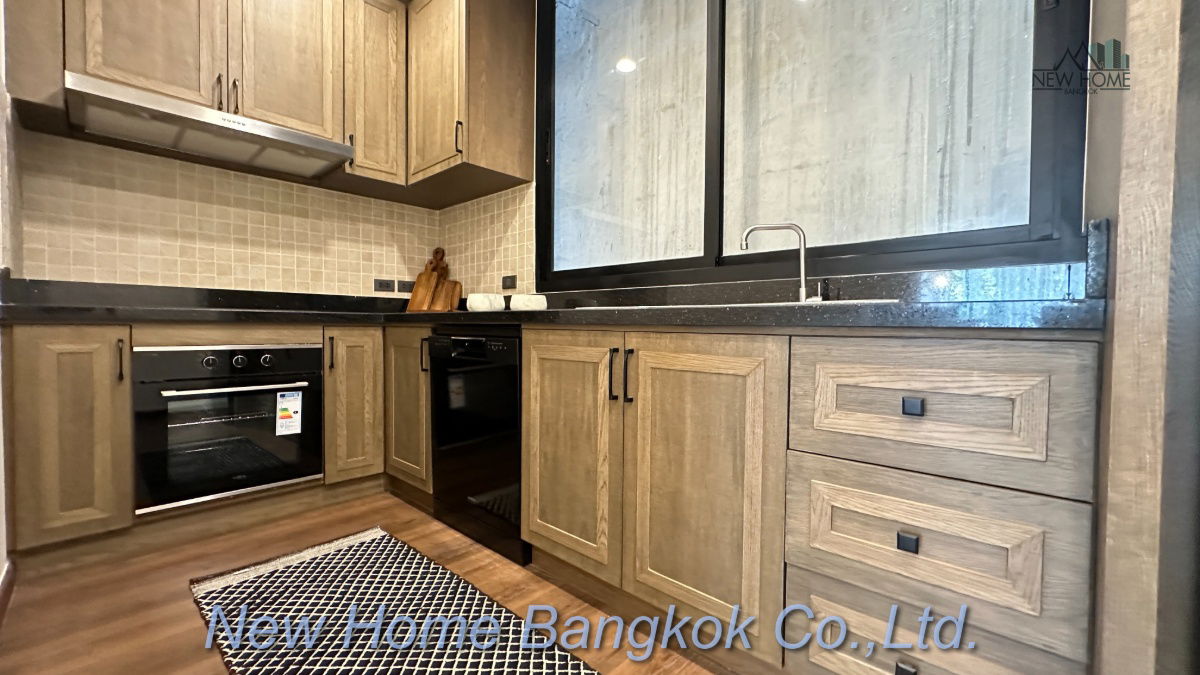 รูป ทาวน์เฮาส์สุดหรูพร้อมดาดฟ้าส่วนตัว – ที่สุดของย่านสาธร-สีลม - รูปที่ 32/43