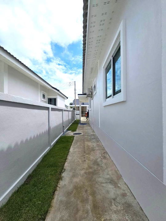 รูป ให้เช่าบ้านเดี่ยวชั้นเดียว  3 ห้องนอน 2 ห้องน้ำ 1  ห้องครัว  2  ที่จอดรถ - รูปที่ 19/23