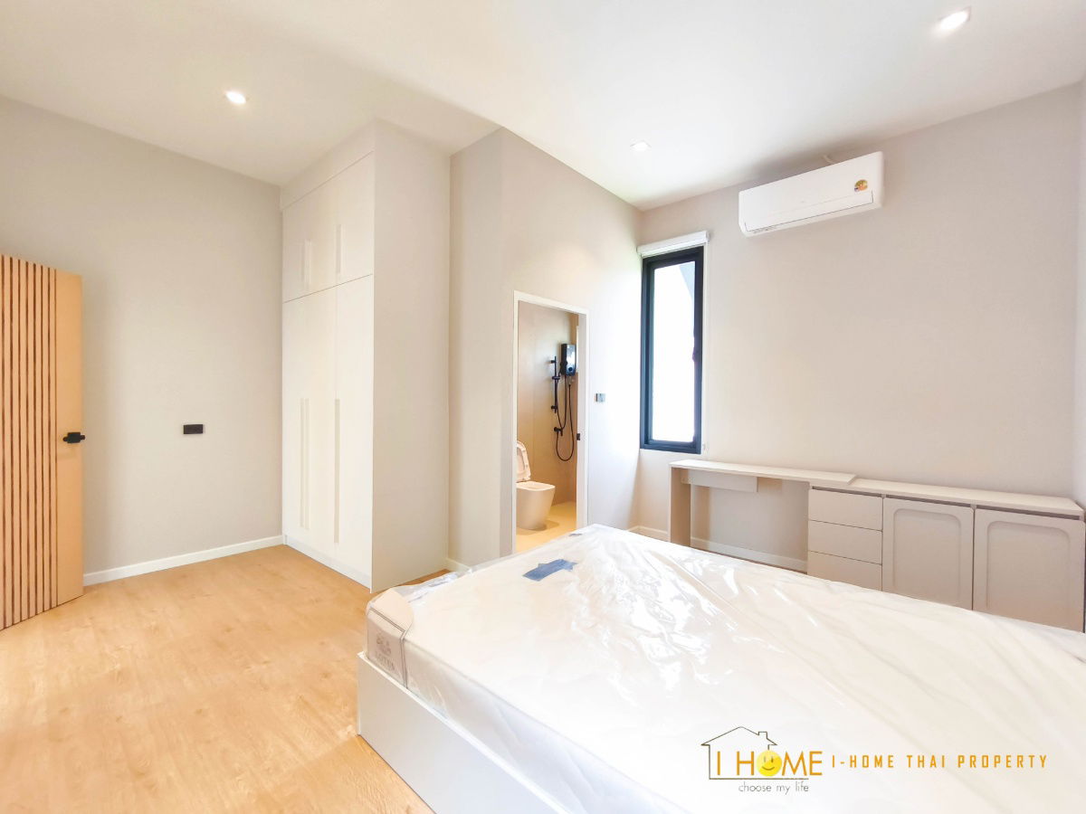 รูป ให้เช่าPool villa 2 ชั้น  5 ห้องนอน 5 ห้องน้ำ 1  ห้องครัว 2  ที่จอดรถ - รูปที่ 45/62