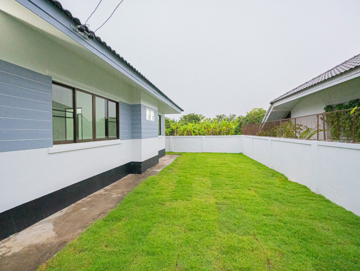 รูป ขายบ้านเดี่ยวชั้นเดียว  3 ห้องนอน  2 ห้องน้ำ  1 ห้องครัว  2 ที่จอดรถ - รูปที่ 15/18