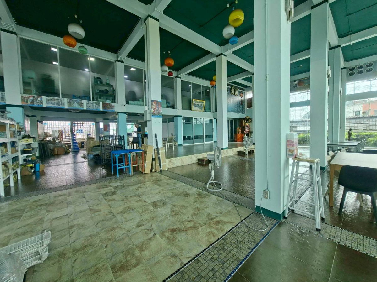 รูป ขายที่ดิน พร้อมสิ่งปลูกสร้าง 4 ชั้น + ชั้นลอย ติดถนนอ่อนนุช ใกล้ BTS ศรีนุช  - รูปที่ 9/27