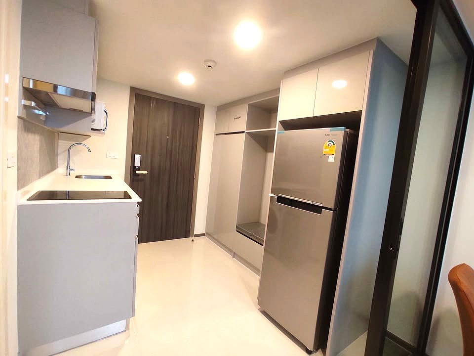 รูป ให้เช่า 🎯KnightsBridge Space Rama 9 ใกล้ MRT พระราม 9 แบบห้อง Duo Space ฝ้าเพดานสูง📍Line : @empire9593 📍 - รูปที่ 11/12