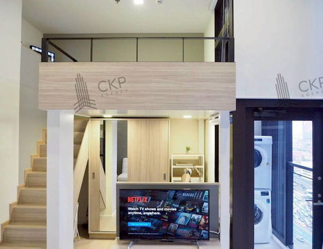 Condo Chewathai Residence Asoke, beautifully decorated, studio room, duplex, fully furnished (with tenant)