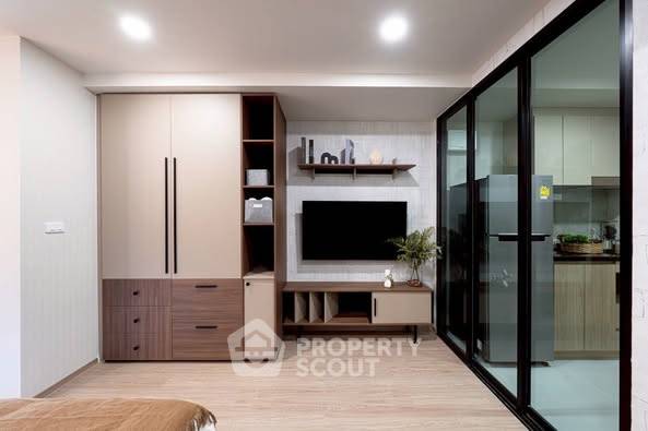 รูป คอนโด 1-ห้องนอน ที่ โคลส รัชดา 7 ใกล้ MRT ศูนย์วัฒนธรรมแห่งประเทศไทย (ID 2340341) - รูปที่ 2/9