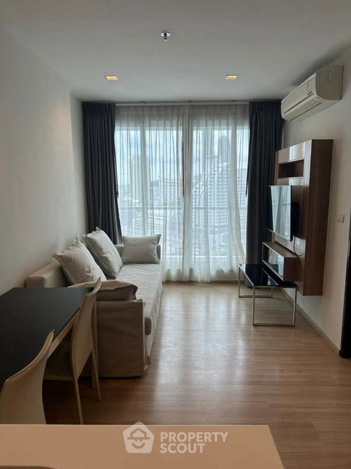 picture 1-BR Condo at Rhythm Sathorn near BTS Saphan Taksin (ID 2339097) - 1/10