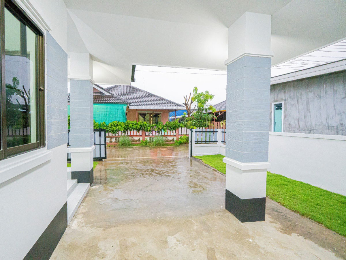 รูป ขายบ้านเดี่ยวชั้นเดียว  3 ห้องนอน  2 ห้องน้ำ  1 ห้องครัว  2 ที่จอดรถ - รูปที่ 16/18