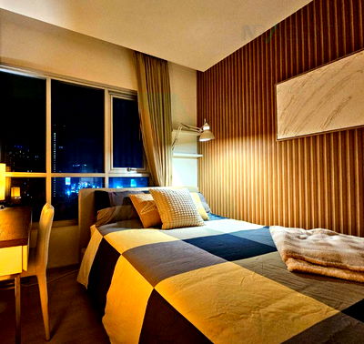 Condos for sale MRT Huai Khwang : For Sell Condo LIFE RATCHADAPISEK Building 1, Floor 9,1 bed room, Room size 31 sqm