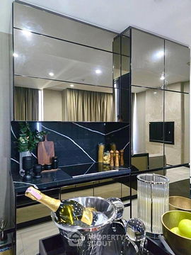 คอนโด 3-ห้องนอน ที่ ดิ เอส สุขุมวิท 36 ใกล้ BTS ทองหล่อ (ID 1872961)