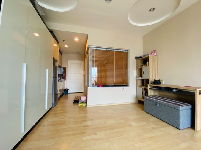 P-42122 Condo for rent Noble Lite fully furnished (Confirm again when visit). 