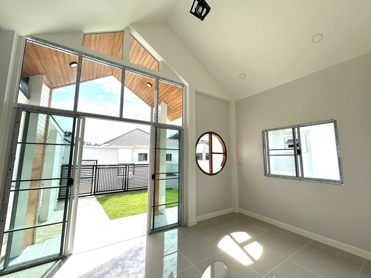 รูป ขายบ้านเดี่ยวชั้นเดียว  3 ห้องนอน  2 ห้องน้ำ  1 ห้องครัว 2 ที่จอดรถ - รูปที่ 5/18