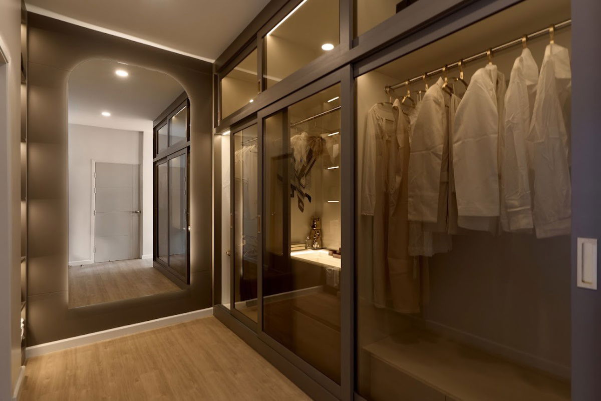 รูป ขาย   Pool villa  สองชั้น  5 ห้องนอน  5 ห้องน้ำ  2 ห้องครัว  4 ที่จอดรถ - รูปที่ 14/38