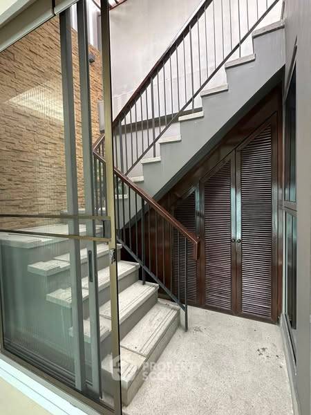 รูป คอนโด 3-ห้องนอน ที่ ไซมิส เทอร์ตี้ ไนน์ ใกล้ BTS พร้อมพงษ์ (ID 2340284) - รูปที่ 4/24