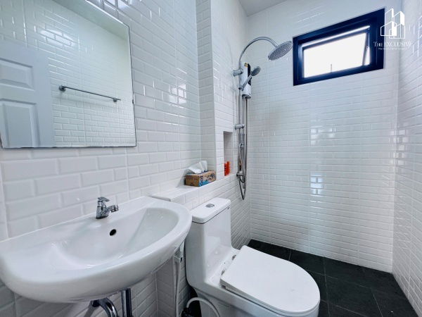 รูป ขายที่ดินพร้อมสิ่งปลูกสร้าง 1 ไร่ 51 ตร.ว ทำเลซอยคู้บอน 27 ขายเท่าราคาประเมิน - รูปที่ 9/23