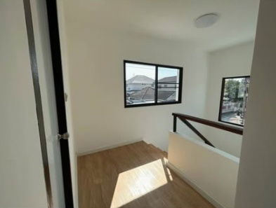 รูป  ขายบ้านแฝดสองชั้น   2 ห้องนอน  3 ห้องน้ำ  1 ห้องครัว  1 ที่จอดรถ - รูปที่ 13/17