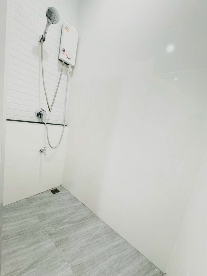 รูป ให้เช่าทาวน์โฮมสองชั้น  3 ห้องนอน 3 ห้องน้ำ 1 ห้องรับแขก 1 ห้องครัว   2  ที่จอดรถ - รูปที่ 14/20