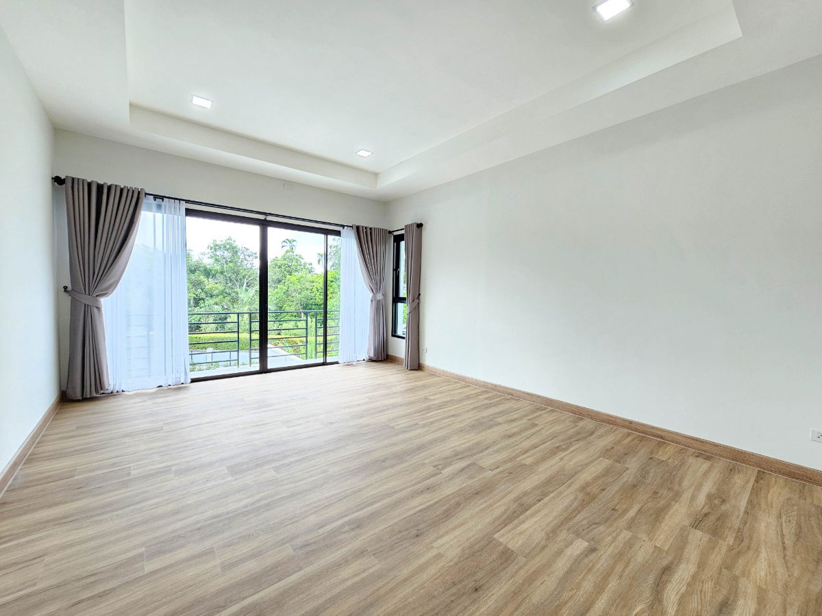 รูป ขาย Pool villa  2 ชั้น  3 ห้องนอน  4 ห้องน้ำ  1 ห้องครัว  4 ที่จอดรถ - รูปที่ 34/41