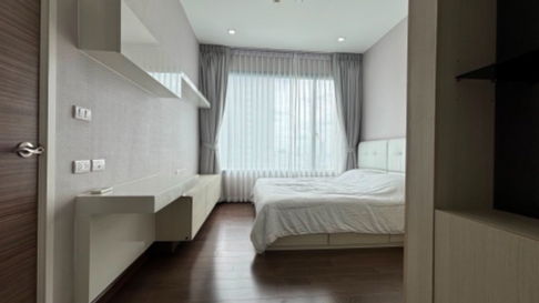 Code: KJ9101  for rent Q Asoke // Line ID: @kjcondo (with @) //