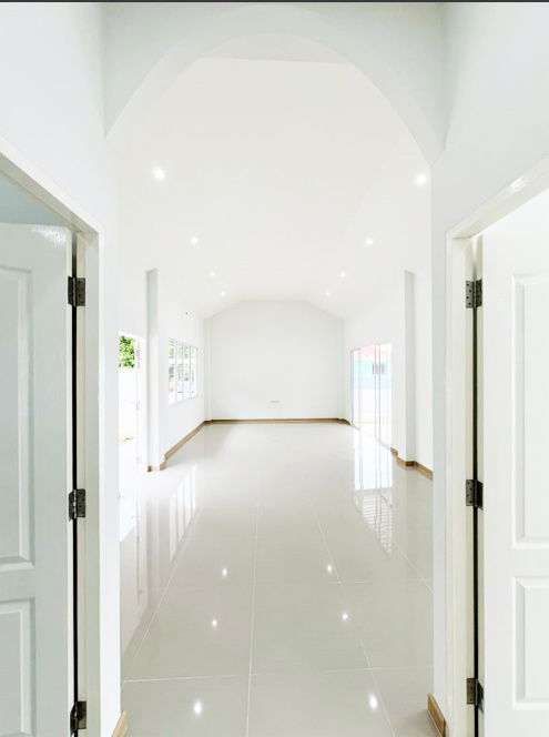 picture House for Sale 3Bedrooms and    2Bathrooms   - 4/16