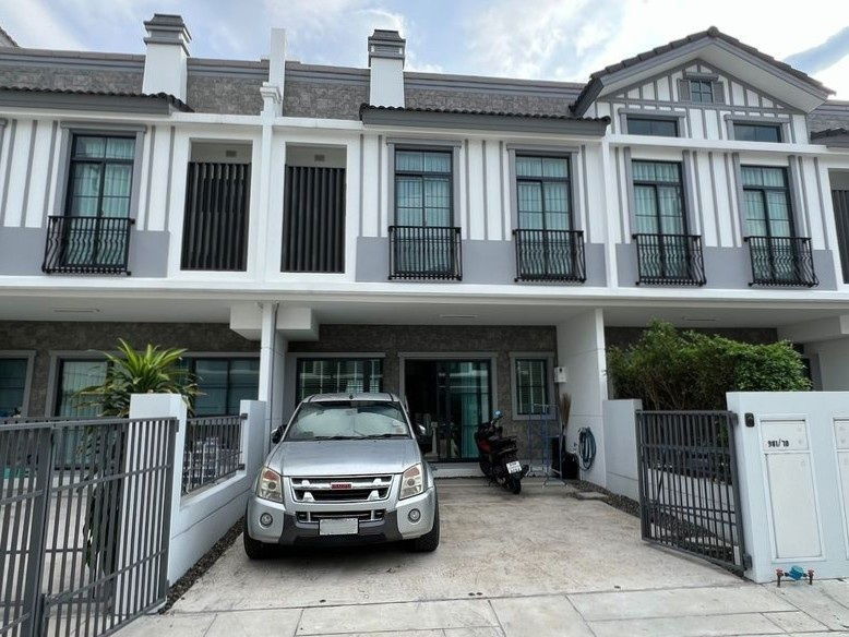 รูป ให้เช่า ทาวน์โฮมสไตล์โมเดิร์น Villaggio 3 ศรีนครินทร์–บางนา ใกล้ Mega Bangna - รูปที่ 1/13