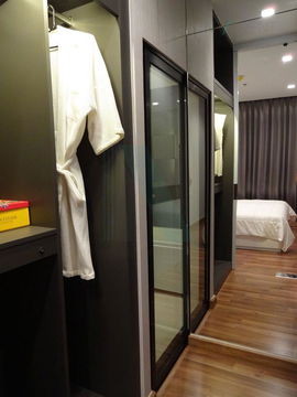 🔺 For rent IVY AMPIO 1 bedroom 17th floor near MRT Cultural Center.