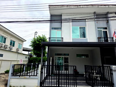 เช่าทาวน์โฮม สมุทรปราการ : BRH25142 ✅ ให้เช่าทาวน์โฮม คาซ่า ซิตี้ บางนา ✅