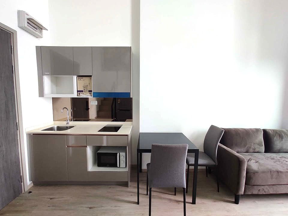 รูป ให้เช่า 🎯 The Rich Rama 9-Srinakarin ใกล้ Airport Link หัวหมาก, รถไฟฟ้าสายสีเหลือง สถานีพัฒนาการ พร้อมอยู่📍Line : @empire9593 📍 - รูปที่ 6/14