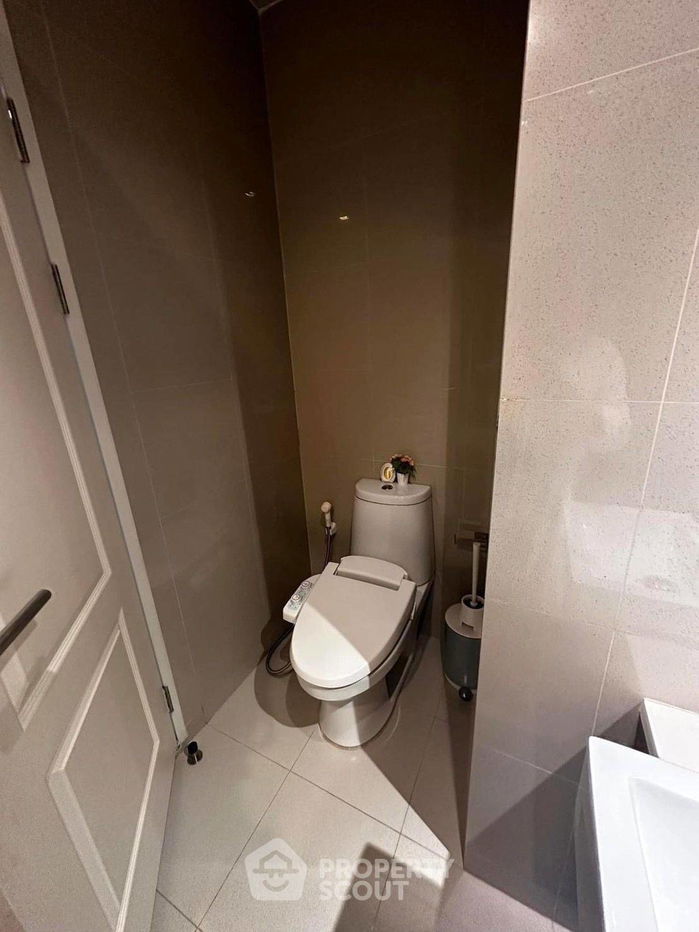 รูป คอนโด 1-ห้องนอน ที่ โนเบิล รีไฟน์ พร้อมพงษ์ ใกล้ BTS พร้อมพงษ์ (ID 512316) - รูปที่ 9/11