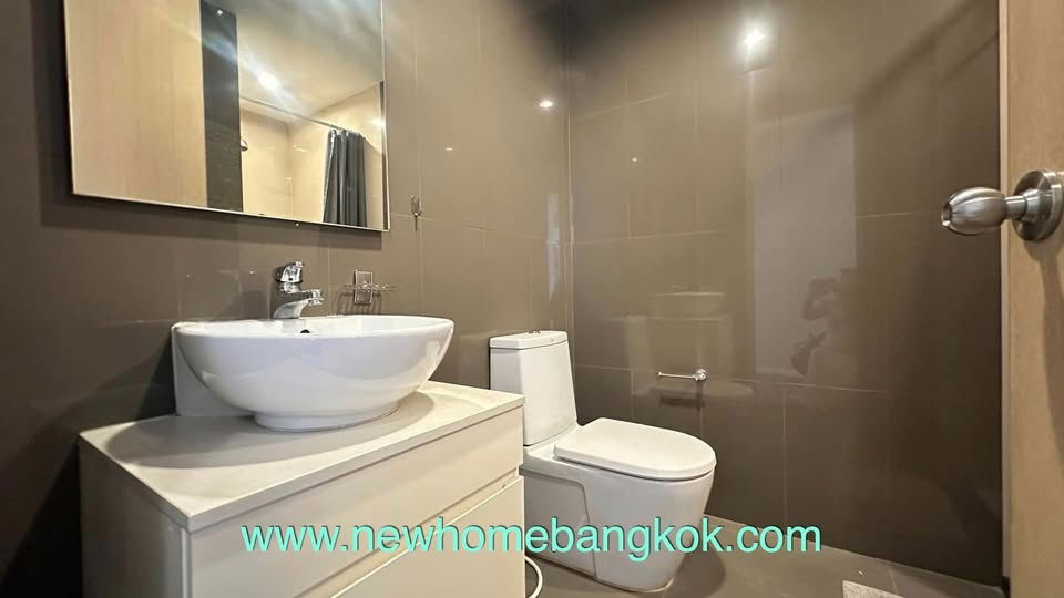 รูป Siri On 8 คอนโด 2 ห้องนอน สภาพใหม่ พร้อมอยู่ ใจกลางสุขุมวิท - รูปที่ 19/25