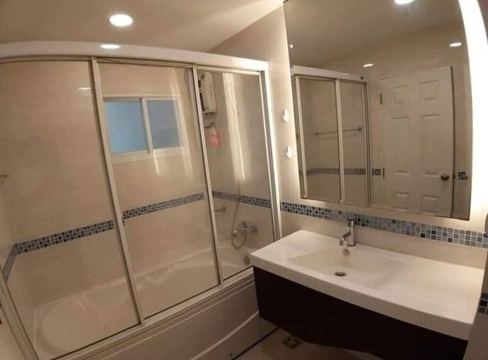 1-bed condo for rent, 42 sqm, Life @ Sukhumvit 65