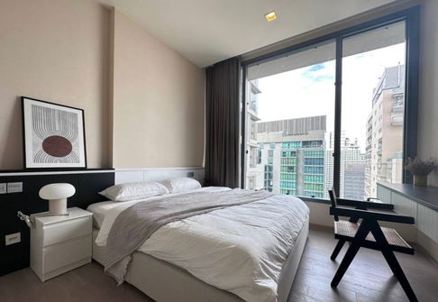 For sale: The Esse Asoke, beautiful room, fully furnished, near MRT Phetchaburi. Interested? Add me on Line @841qqlnr