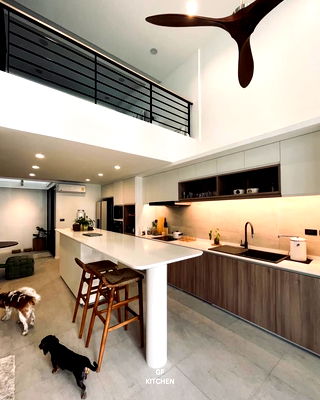 Townhouses for rent : 🏡 Pet-friendly townhome for rent @ Shizen Phatthanakan 32 🐶🐱 210 sq m. Sukhumvit 77 Road, near the expressway