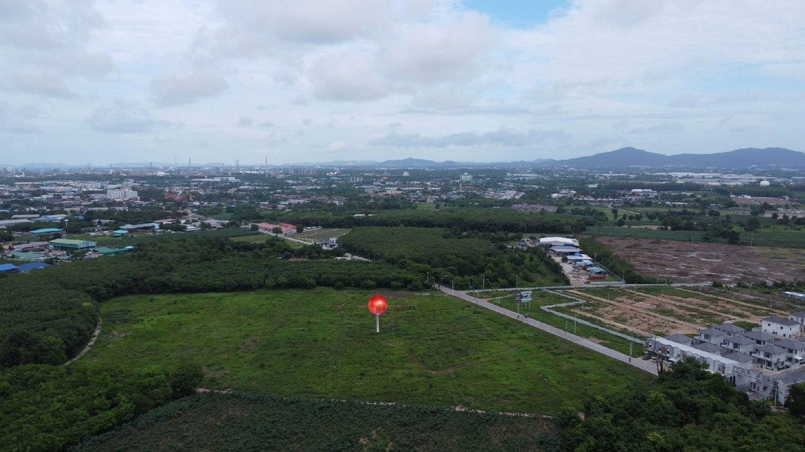 picture Call : 098-887-8949 Land for sale in Map Ta Phut, Rayong, near Sukhumvit Road 1.5 - 12 rai, starting 2.6 MB per rai - 10/12