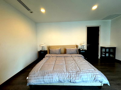 Condos for rent : @Condorental condo for rent The Crest Ruamrudee