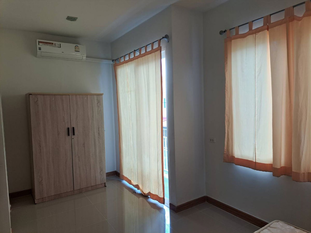 รูป ให้เช่าบ้านในโครงการโกลเด้นท์ทาวน์ พระราม2 - รูปที่ 5/17