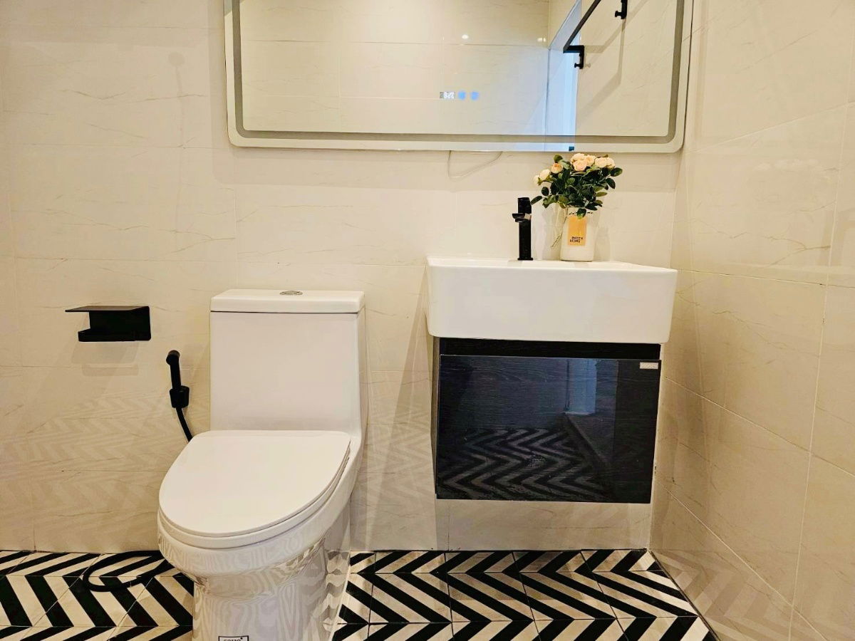 รูป ขายบ้านรีโนเวท ย่านลาดพร้าววังหิน พื้นที่ 25 ตร.ว. 3 ห้องนอน 2 ห้องน้ำ 1 ห้องครัว ราคา 5.xx ลบ. - รูปที่ 5/14