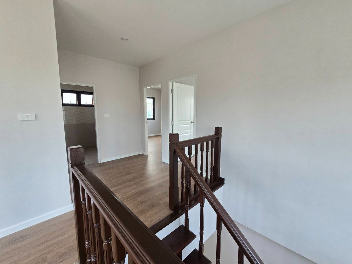 รูป บ้านเดี่ยวหลังใหญ่ พื้นที่กว้าง ตกแต่งรีโนเวทใหม่ หมู่บ้าน มัณฑนา-รามอินทรา คู้บอน 27 บางเขน พร้อมอยู่ - รูปที่ 28/37